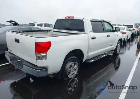 2007 Toyota Tundra Sr5 5.7L V8 z USA, uszkodzony, nr VIN 5TBEV54137S462558